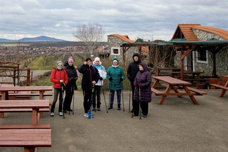 Sport * Jarní lekce nordic walking s Kačkou okolo rozhledny Slunečná