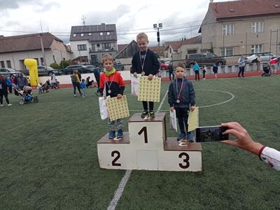 SDH * Mladí hasiči běželi o velkopavlovickou meruňku