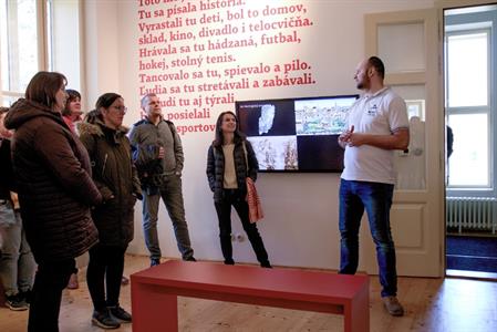 Město Velké Pavlovice * Zájezd zaměstnanců městské radnice a informačního centra do družebního města Senica na Slovensku