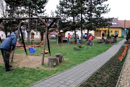 Město Velké Pavlovice * Velký jarní úklid města Velké Pavlovice