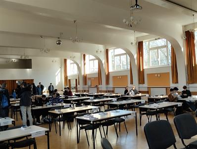 Gymnázium * Studenti Gymnázia Velké Pavlovice pouhých sedm bodů od postupu do celostátního kola Dějepisné soutěže v Chebu