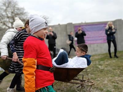 Farnost * Velikonoce 2023 - Dětské divadelní představení Pašijové hry podle Jana