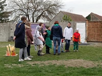 Farnost * Velikonoce 2023 - Dětské divadelní představení Pašijové hry podle Jana
