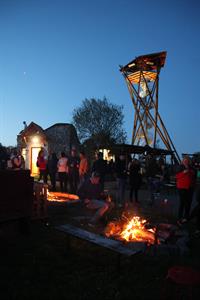 Kultura ve městě * Slet čarodějnic letos premiérově pod rozhlednou Slunečná
