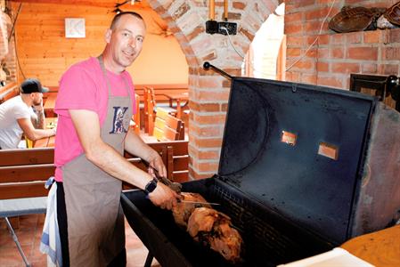 Víno z Velkých Pavlovic * MÁJOVÉ OTEVŘENÉ SKLEPY roku 2023