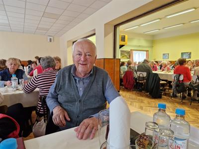 Družba s městem Ždírec nad Doubravou * Velkopavlovičtí senioři navštívili družební město Ždírec nad Doubravou na Vysočině