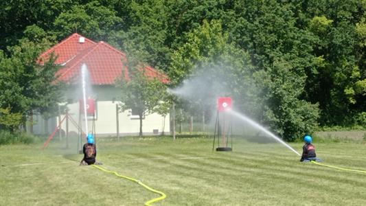 SDH & Mladí hasiči * Soutěže v požárním útoku - Novosedly a Jezeřany-Maršovice