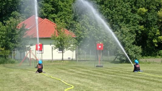 SDH & Mladí hasiči * Soutěže v požárním útoku - Novosedly a Jezeřany-Maršovice