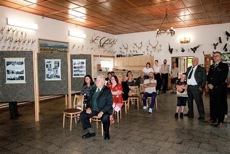 Myslivci * Vernisáž fotografií z činnosti velkopavlovických  myslivců