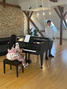 ZUŠ * Klavírní a pěvecký koncert žáků tříd BcA. Barbory Hanákové a Mgr. Jiřího Polacha