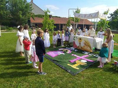 Farnost * Boží Tělo – svátek Těla a Krve Páně
