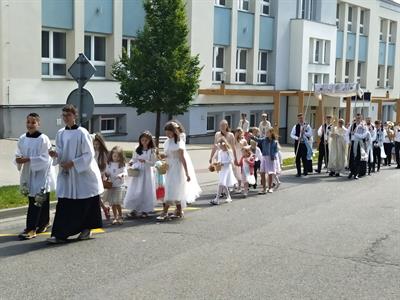 Farnost * Boží Tělo – svátek Těla a Krve Páně
