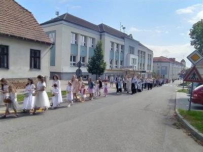 Farnost * Boží Tělo – svátek Těla a Krve Páně
