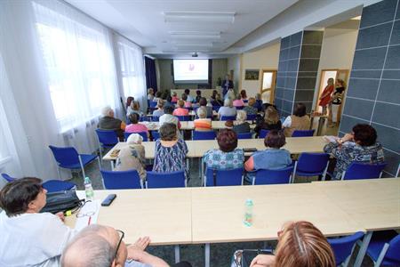 Projekt JAK RELATIVNÍ JE STÁŘÍ * Přednáška o zdravé výživě s Mgr. Ing. Markétou Rozinkovou