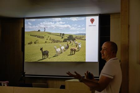 Kulturní život * Přednáška o Novém Zélandu s GDCom, BCom Luca Matkovic, ACCA & Ing. Evou Pavelkovou, Ph.D.