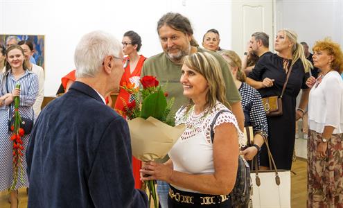 Družbna se slovenským městem Senica * Výtvarník Štefan Orth vstoupil třináctý na Záhorácké stěně slávy