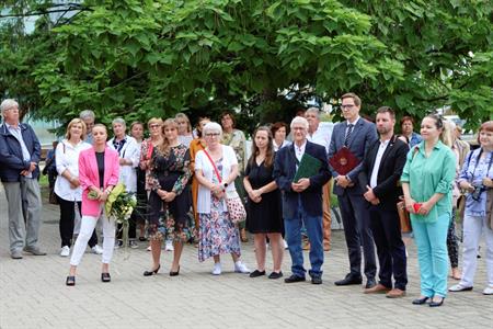 Družbna se slovenským městem Senica * Výtvarník Štefan Orth vstoupil třináctý na Záhorácké stěně slávy