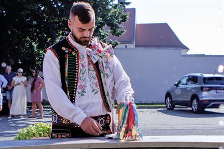 VELKOPAVLOVICKÉ KROJOVÉ HODY 2023 * Mše svatá v kostele, požádání starosty města o povelní hodů a zvaní občanů (neděle 20. srpna 2023)