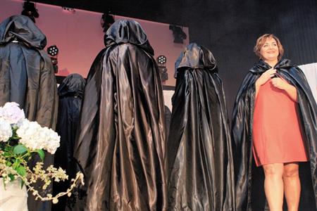 Kultura a kulturní život * Charitativní módní přehlídka WITCH MODELS