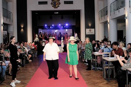 Kultura a kulturní život * Charitativní módní přehlídka WITCH MODELS