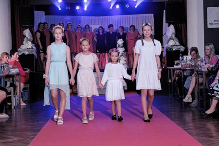 Kultura a kulturní život * Charitativní módní přehlídka WITCH MODELS