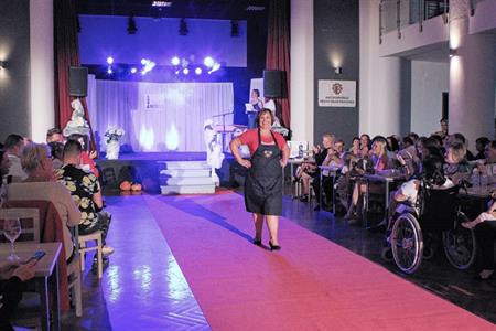 Kultura a kulturní život * Charitativní módní přehlídka WITCH MODELS