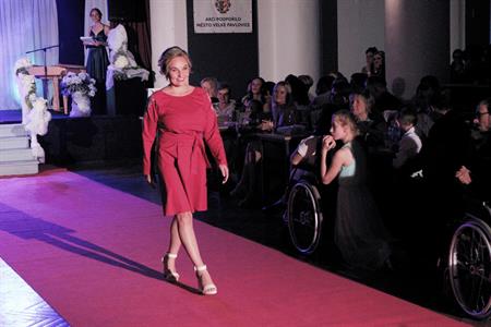 Kultura a kulturní život * Charitativní módní přehlídka WITCH MODELS