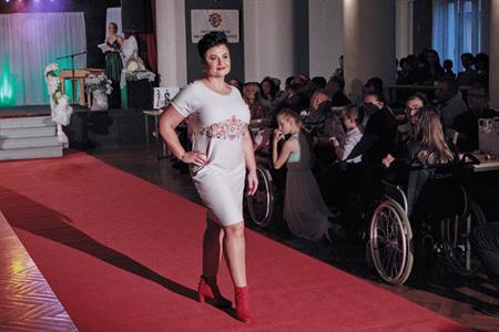 Kultura a kulturní život * Charitativní módní přehlídka WITCH MODELS
