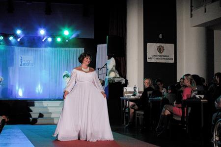 Kultura a kulturní život * Charitativní módní přehlídka WITCH MODELS