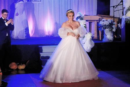 Kultura a kulturní život * Charitativní módní přehlídka WITCH MODELS