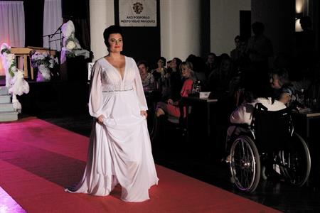Kultura a kulturní život * Charitativní módní přehlídka WITCH MODELS
