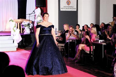 Kultura a kulturní život * Charitativní módní přehlídka WITCH MODELS