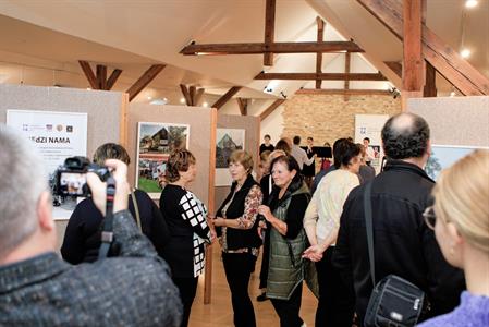 Kulturní dění * Nejen fotografie zachycující každodenní život