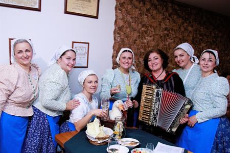 Víno z Velkých Pavlovic * Svatomartinské otevřené sklepy roku 2023