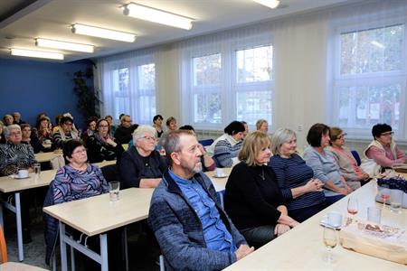 Akce pro seniory *Cestopisný pořad o Jihoafrické republice - beseda pro dříve narozené