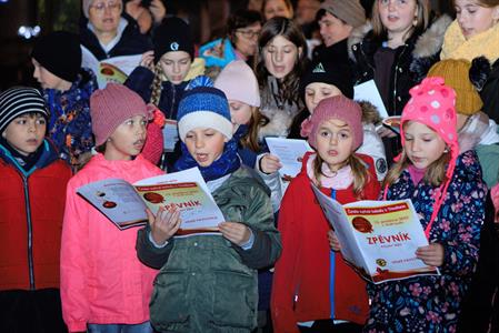 Kulturní dění * Velké Pavlovice zpívaly koledy s Deníkem