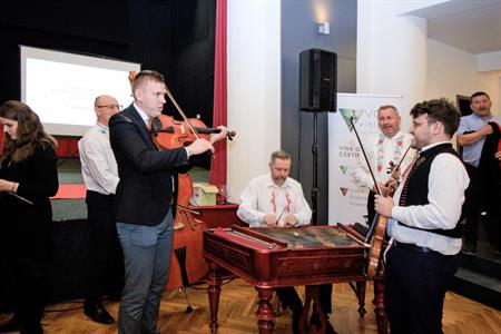 Vinařské akce * Promenáda červených vín 2024 - II.