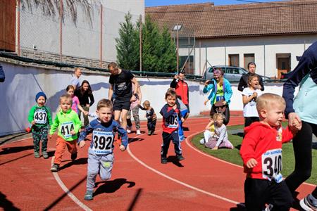 Sport * BĚH O VELKOPAVLOVICKOU MERUŇKU 2024 - VII. ročník