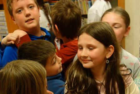 Městská knihovna * Noc s Andersenem na téma Dobrodružné cesty Petra Síse