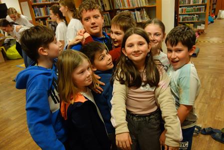 Městská knihovna * Noc s Andersenem na téma Dobrodružné cesty Petra Síse