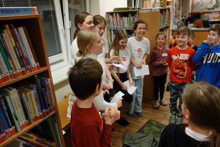 Městská knihovna * Noc s Andersenem na téma Dobrodružné cesty Petra Síse