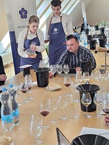  Vinařství & vinařství * Modrohorská pecka 2024 má svého šampiona