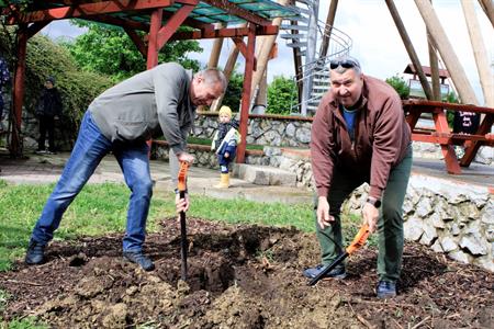 Velkopavlovický okrašlovací spolek * JARNÍ ŠLAPKA 2024