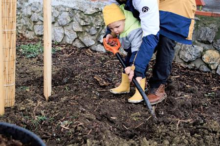 Velkopavlovický okrašlovací spolek * JARNÍ ŠLAPKA 2024