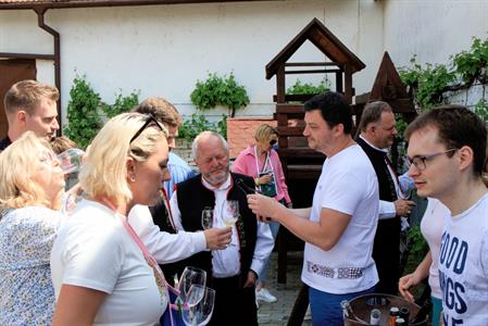 Víno & vinařství * Májové otevřené sklepy 2024