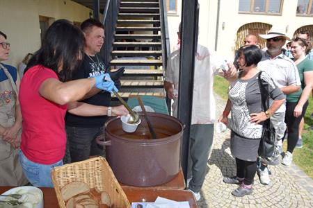 Ekocentrum Trkmanka * VELKOPAVLOVICKÝ GULÁŠFEST 2024