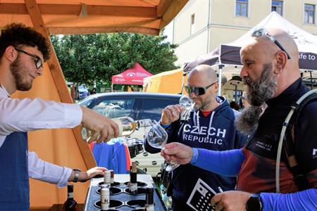 Modré Hory * Májové putování po Modrých Horách & Modrohorská pecka 2024