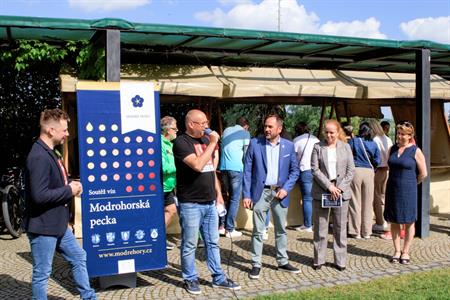 Modré Hory * Májové putování po Modrých Horách & Modrohorská pecka 2024