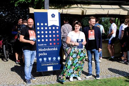 Modré Hory * Májové putování po Modrých Horách & Modrohorská pecka 2024