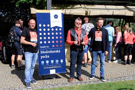 Modré Hory * Májové putování po Modrých Horách & Modrohorská pecka 2024